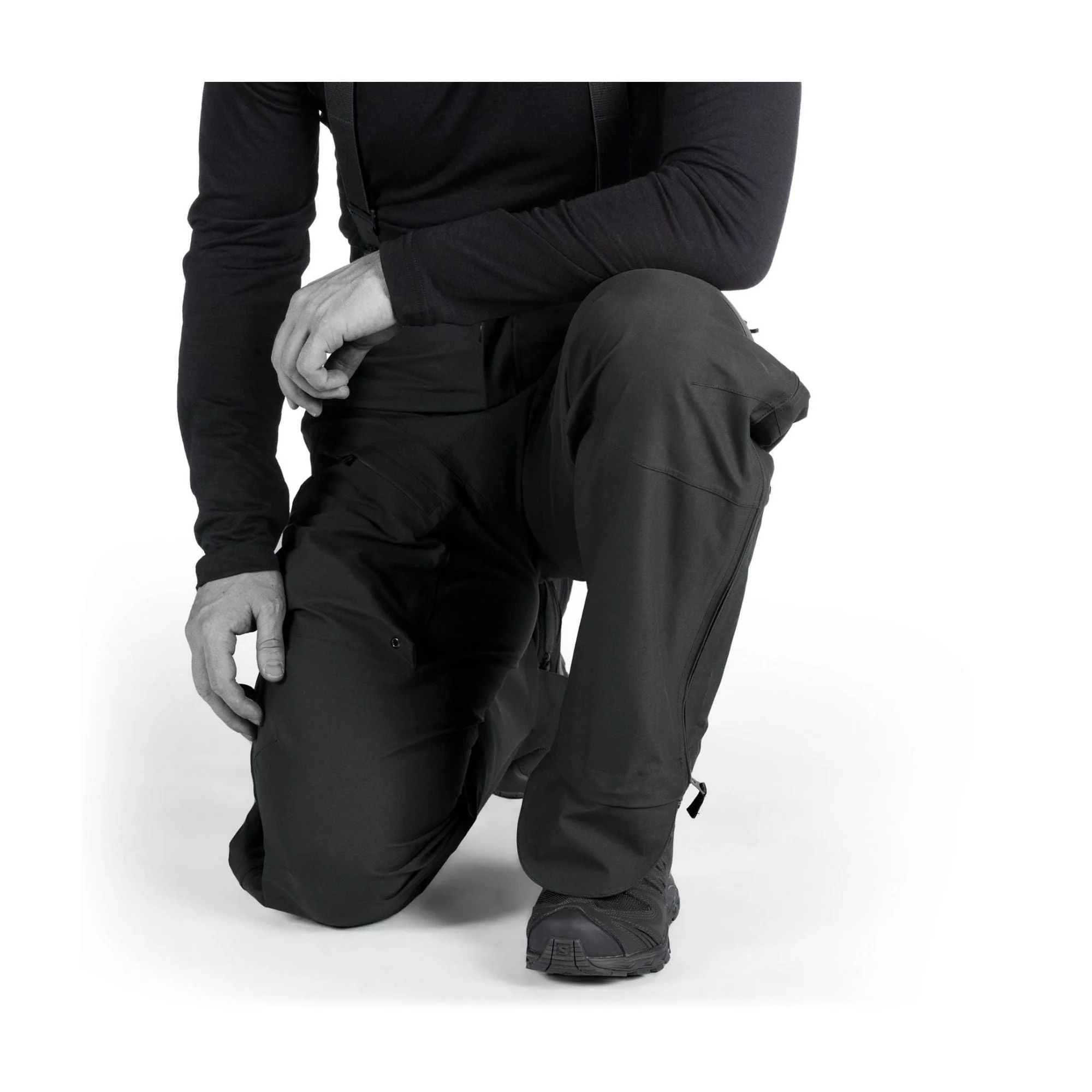 UF PRO - Monsoon XT GORE-TEX Regenhose // Schwarz – Bild 5