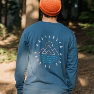 Escapism Langarm-T-Shirt - Dunkler Denim