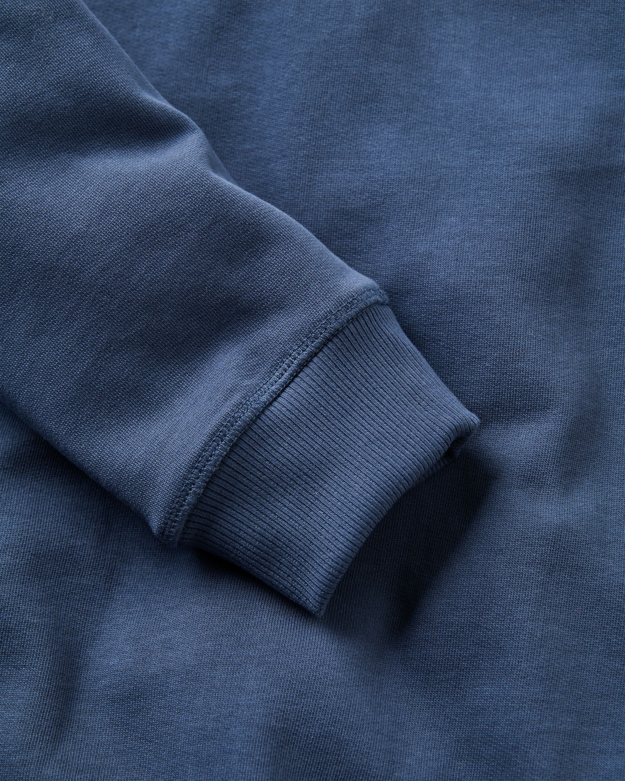 Patch Sweatshirt - Dunkles Navy – Bild 6