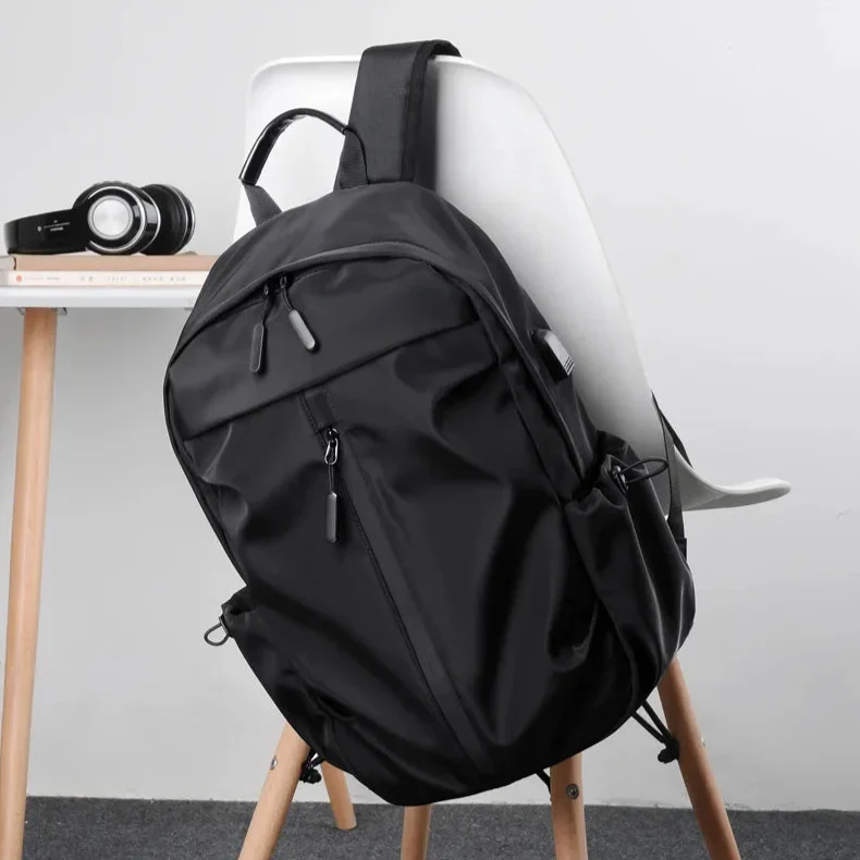 14-Zoll Rucksack mit Großer Kapazität | Unisex Laptop- & Reiserucksack für Damen und Herren – Bild 8