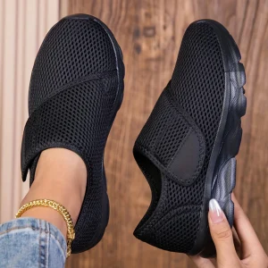 Damen Weitgeschnittene Sneaker – Atmungsaktive Mesh Freizeitschuhe | Bequeme Flache Schuhe für Damen