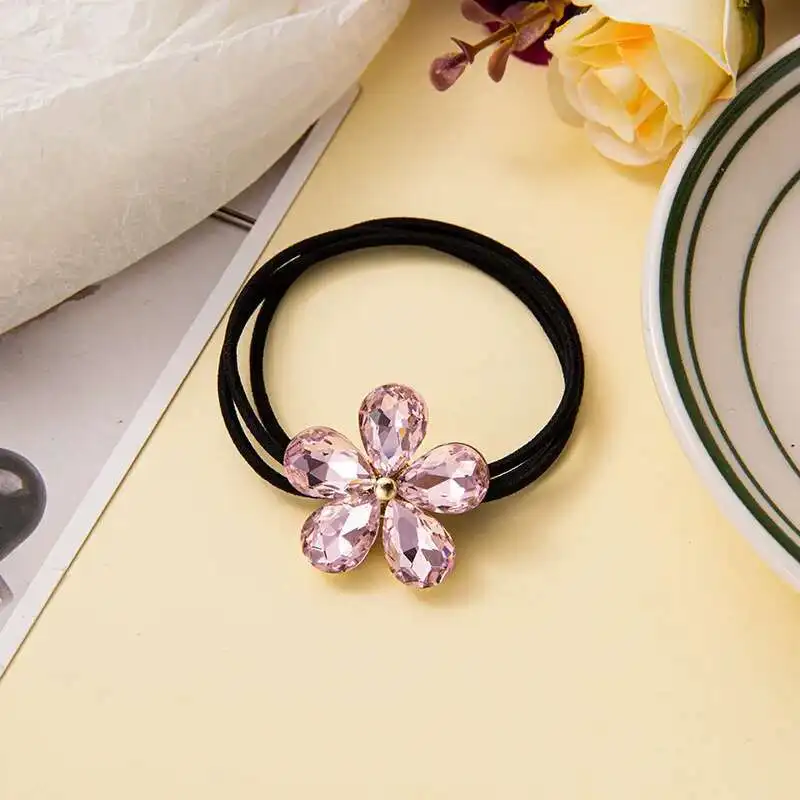 Kristall Haargummi mit Niedlichen Blumen | Elastischer Haarring für Mädchen & Damen – Bild 6