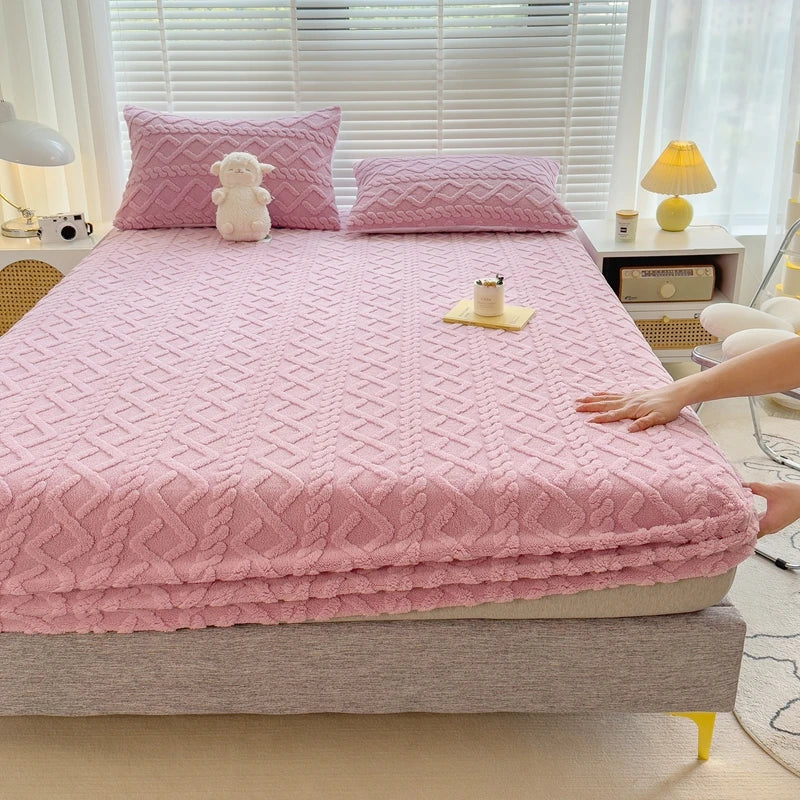 3D Prägung Samt Matratzenschoner – Verdicktes Winter Warm Spannbettlaken & Matratzenschutz – Bild 8