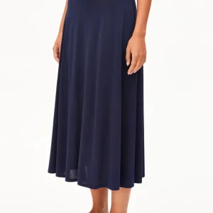 ILENIAA LARAA Midirock • tinted navy