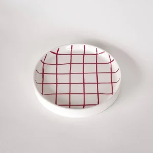 GRID Kleiner Teller mit Linienraster • tramonto red